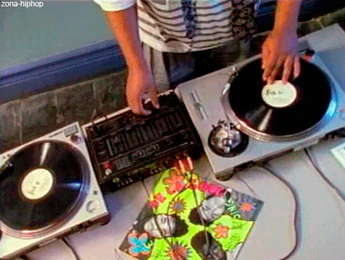 tumblr_o27hl48g6w1sktu9po1_500